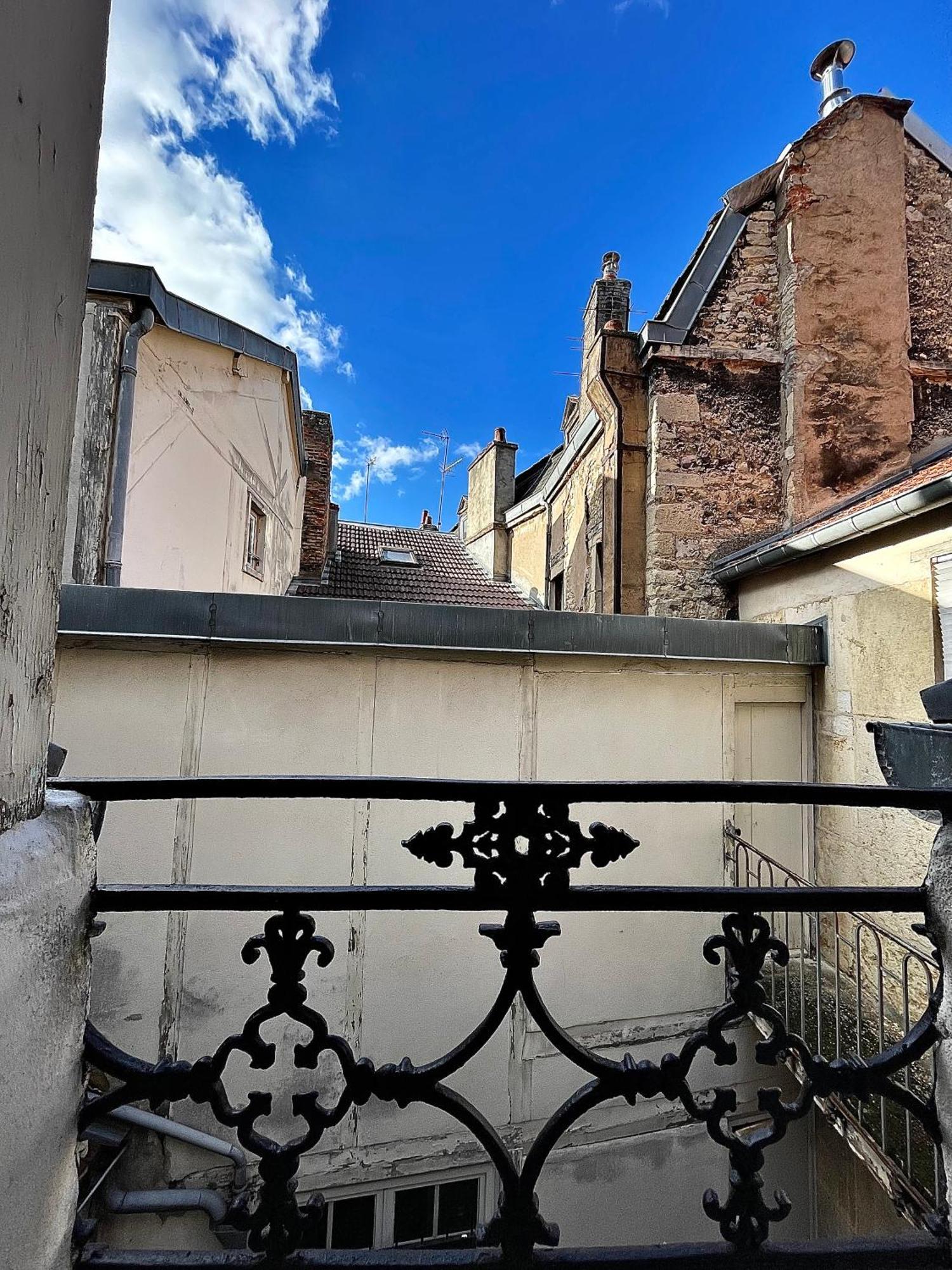 Suite - Le Monge - Dijon Centre Historique Bagian luar foto